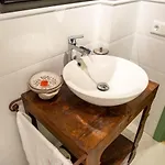 Encantadora Casa De Pueblo Con 5 Hab. En Burgos
