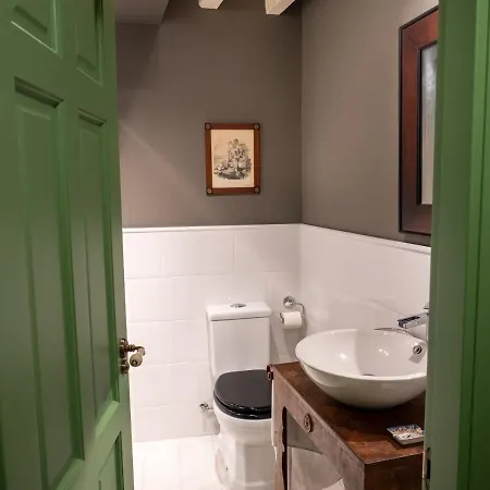 Encantadora Casa De Pueblo Con 5 Hab. En Burgos 別荘 *