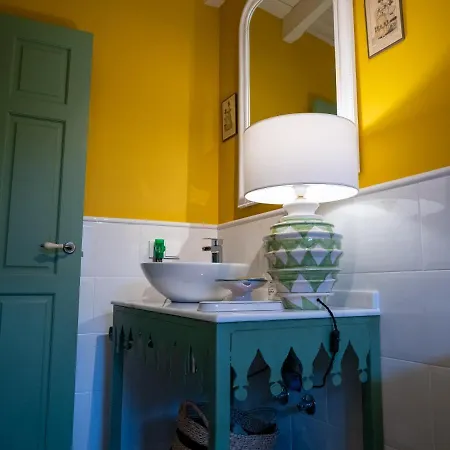 Encantadora Casa De Pueblo Con 5 Hab. En Burgos サント・ドミンゴ・デ・シロス